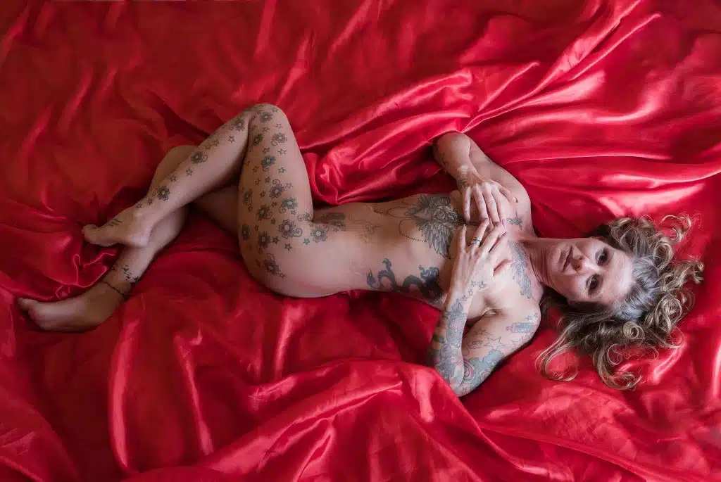 valentine day boudoir session